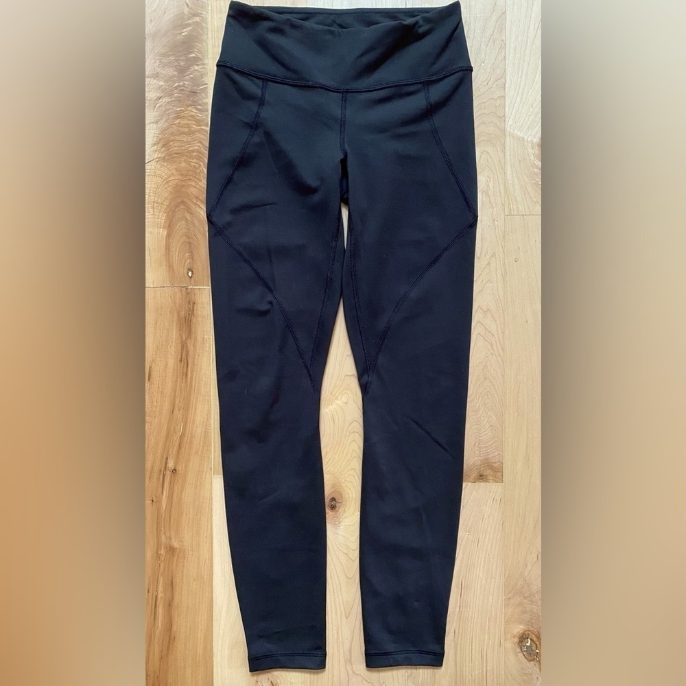 Women’s Patagonia Centered Tights in black XS - Picture 2 of 12